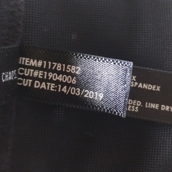 Torrid Strapless Push-Up Smooth Straight Back Bra Galaxy Print Size 44DDD - Picture 6 of 6